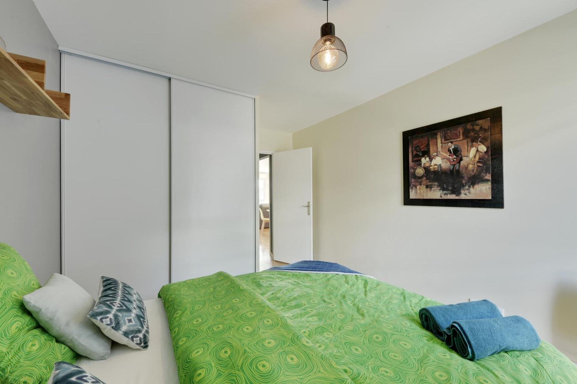 Chic Apartment With Superb View Of The Eiffel Tower Saint-Denis  Dış mekan fotoğraf