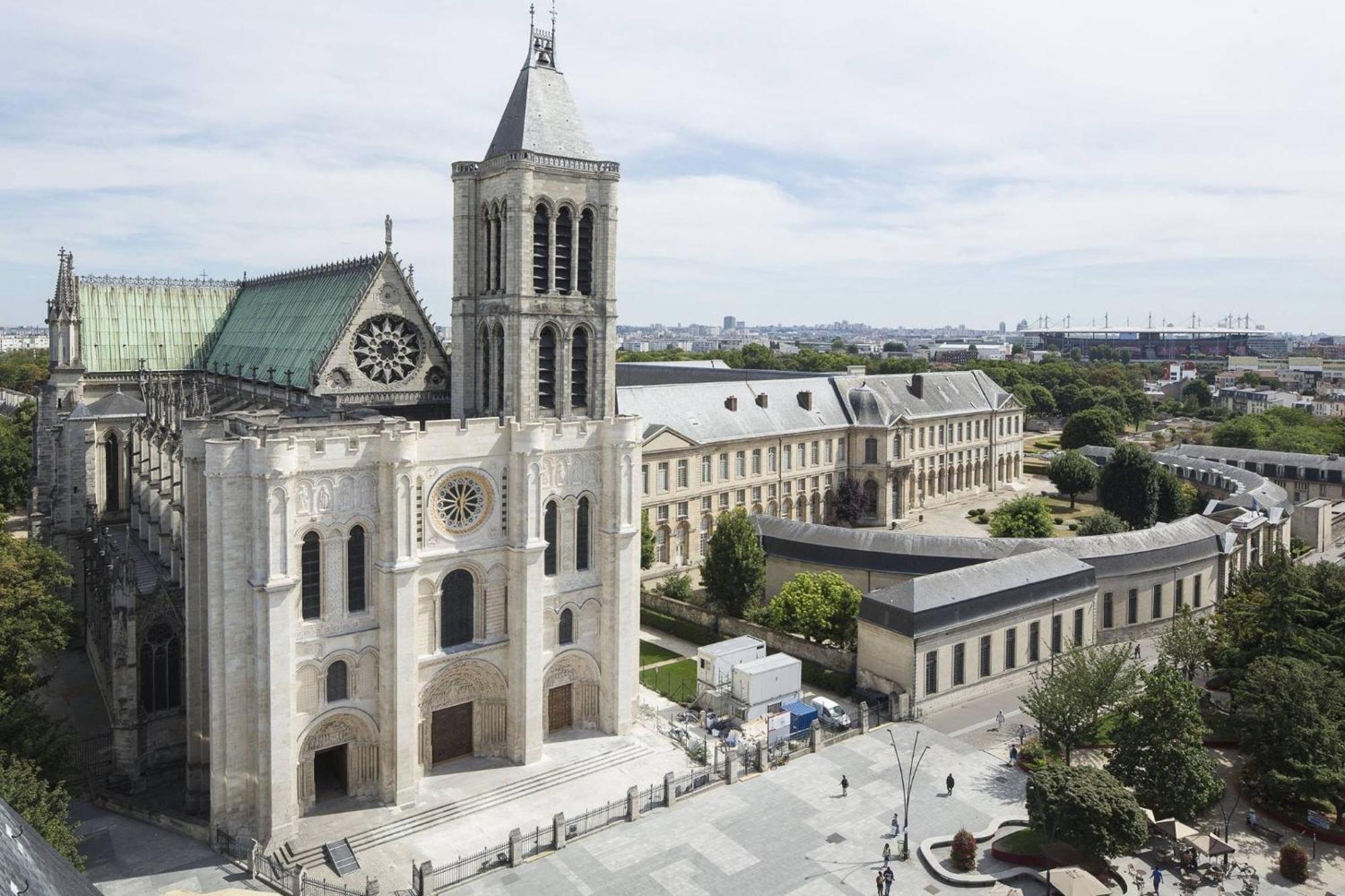 Chic Apartment With Superb View Of The Eiffel Tower Saint-Denis  Dış mekan fotoğraf